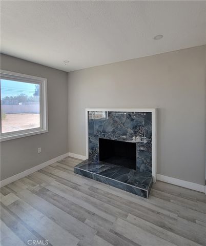 22725 Anoka, Apple Valley, CA 92308