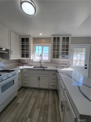 22725 Anoka, Apple Valley, CA 92308