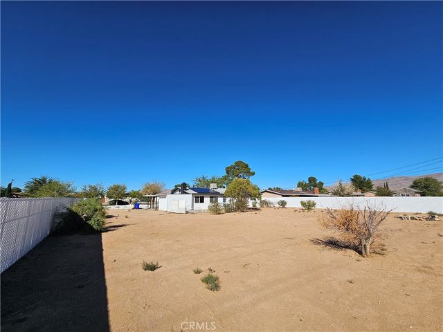 22725 Anoka, Apple Valley, CA 92308