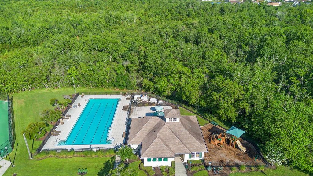 Image 20 of property listing at 707 STONEWYK WAY, Kissimmee, FL 34744