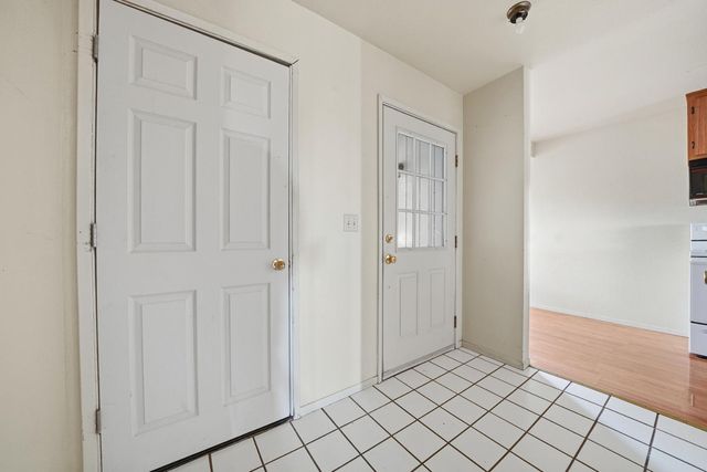 210 Westview Dr, Jackson, CA 95642