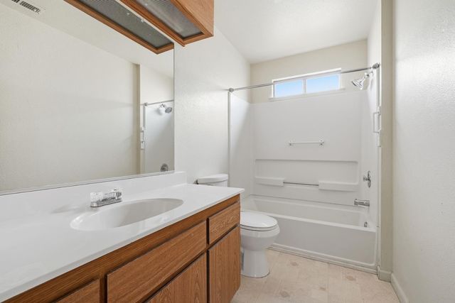 210 Westview Dr, Jackson, CA 95642