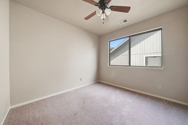 210 Westview Dr, Jackson, CA 95642