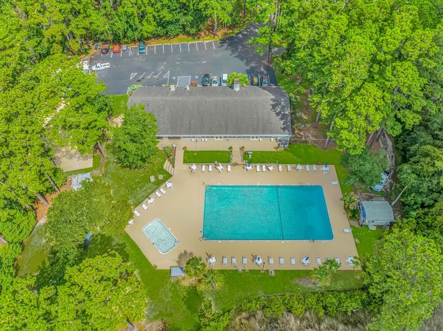 2104 Adams Circle, Little River, SC 29566