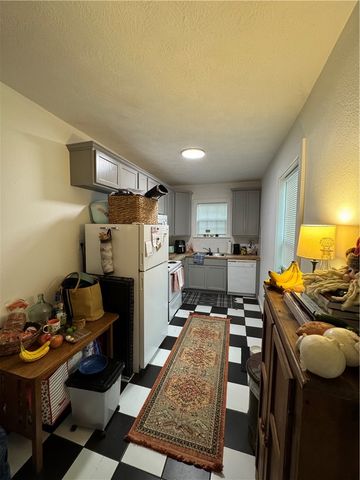 1300 Antone Street, Bryan, TX 77803