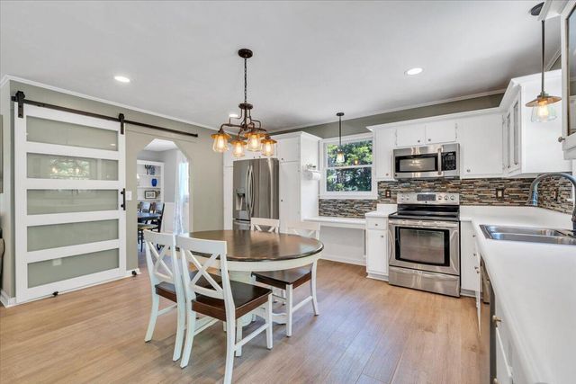 120 Charolais CIR, Troutville, VA 24175