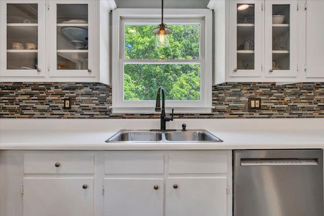 120 Charolais CIR, Troutville, VA 24175