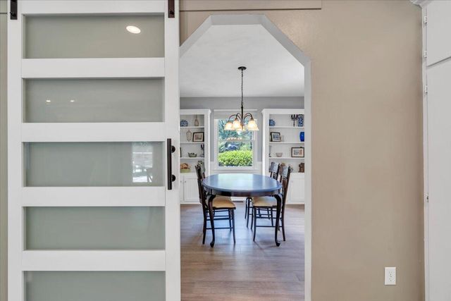 120 Charolais CIR, Troutville, VA 24175