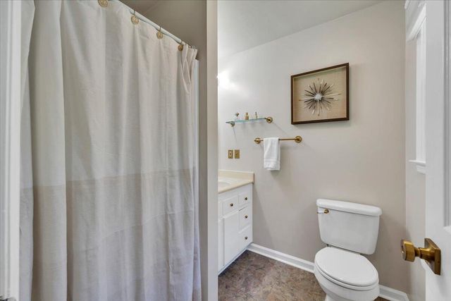 120 Charolais CIR, Troutville, VA 24175