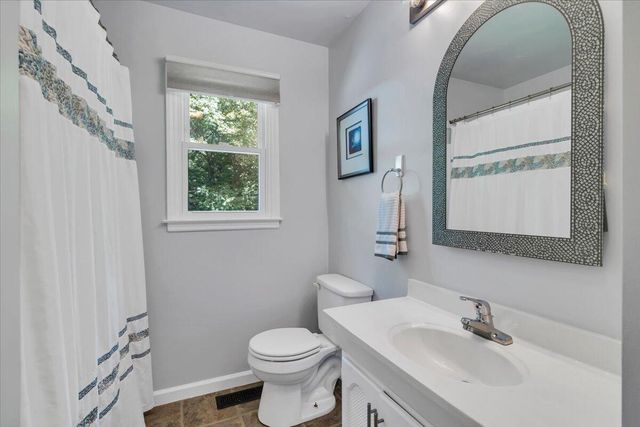 120 Charolais CIR, Troutville, VA 24175
