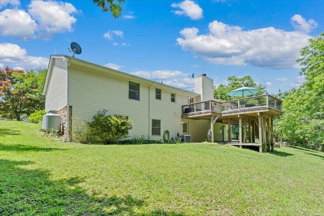 120 Charolais CIR, Troutville, VA 24175