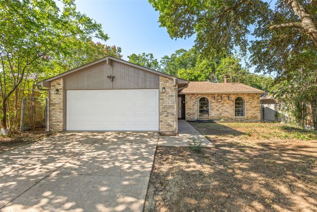 7616 Woodfield Road, Fort Worth, TX 76112