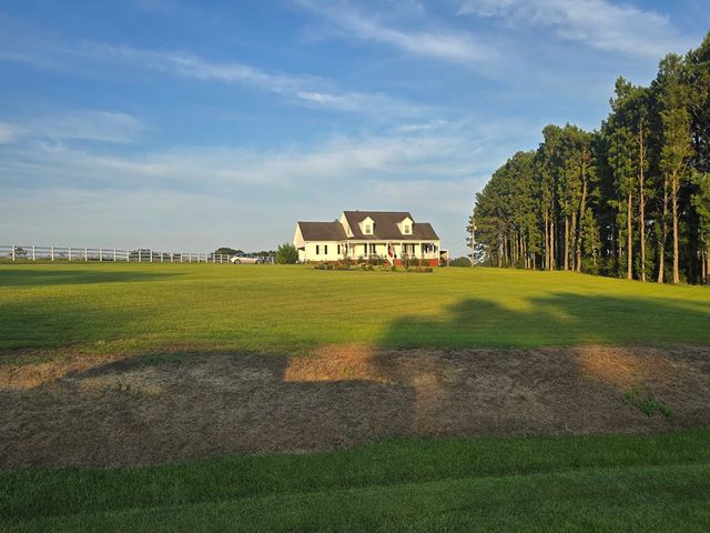 2130 Ben Ivey, Webb, AL 36376