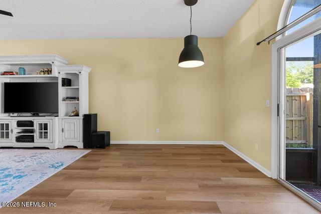 3823 UNION PACIFIC Drive W, Jacksonville, FL 32246