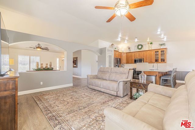 19812 Breeze Place, Tehachapi, CA 93561