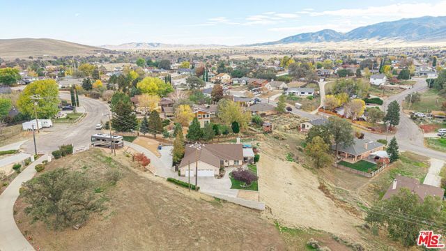 19812 Breeze Place, Tehachapi, CA 93561
