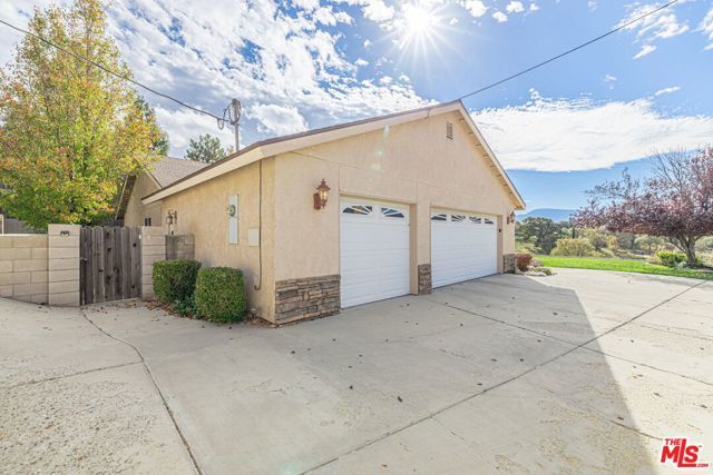 19812 Breeze Place, Tehachapi, CA 93561