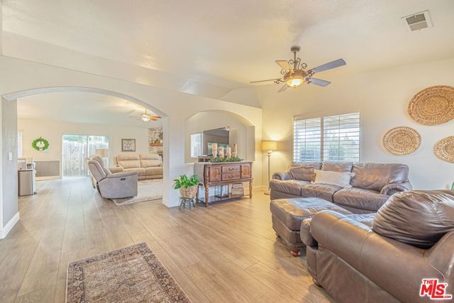 19812 Breeze Place, Tehachapi, CA 93561