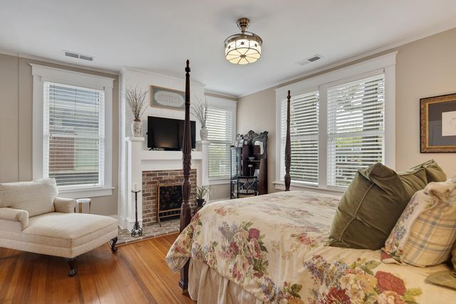 1958 PEABODY AVE, Memphis, TN 38104