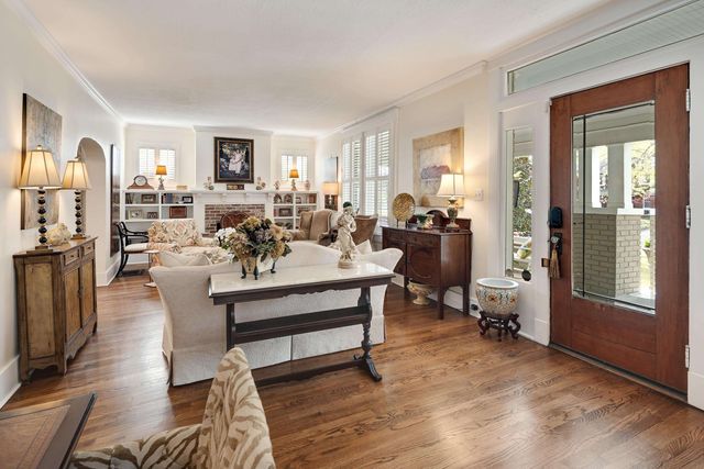 1958 PEABODY AVE, Memphis, TN 38104