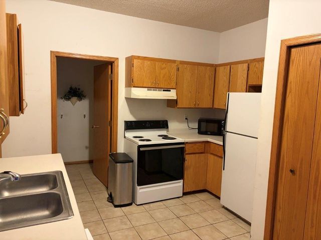 543 Roundhouse Street, Shakopee, MN 55379