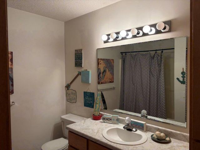 543 Roundhouse Street, Shakopee, MN 55379