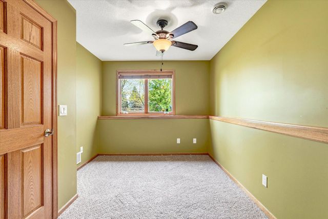 3961 224th Avenue NW, Oak Grove, MN 55303