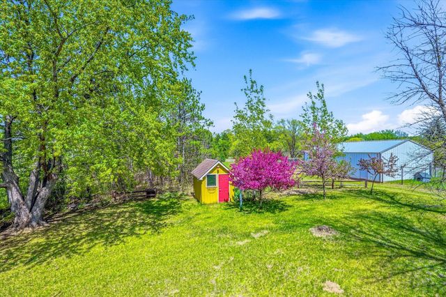 3961 224th Avenue NW, Oak Grove, MN 55303