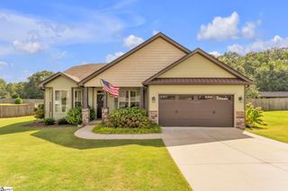 5 Kingsfield Place, Piedmont, SC 29673