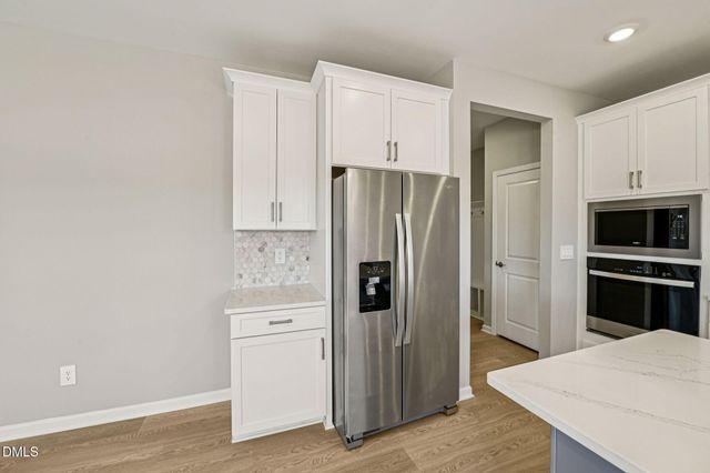 100 Stradshire Court, Zebulon, NC 27597