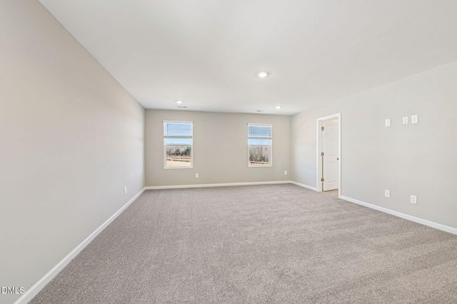 100 Stradshire Court, Zebulon, NC 27597