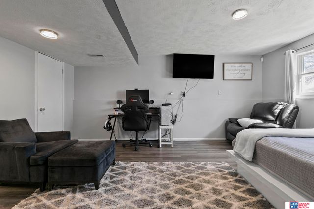 2201 SW 16th Street, Lincoln, NE 68522