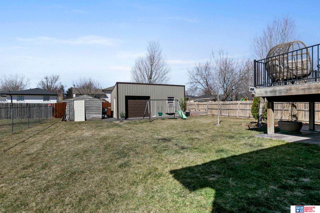 2201 SW 16th Street, Lincoln, NE 68522