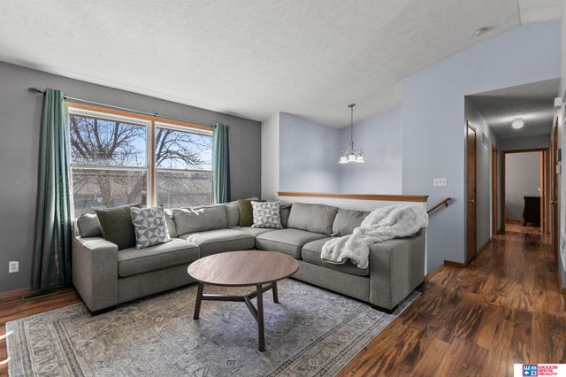 2201 SW 16th Street, Lincoln, NE 68522