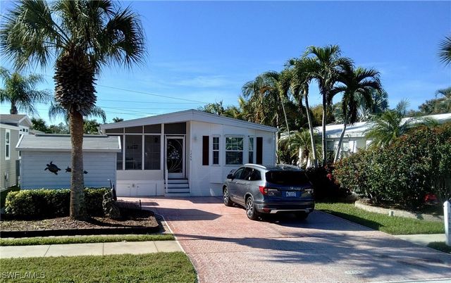 1299 Silver Lakes BLVD, Naples, FL 34114