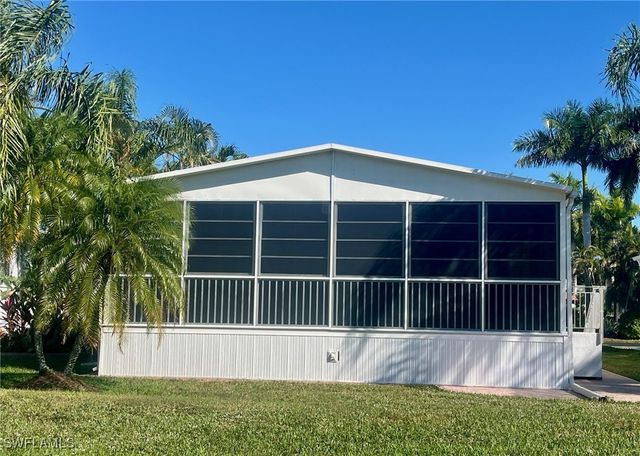 1299 Silver Lakes BLVD, Naples, FL 34114