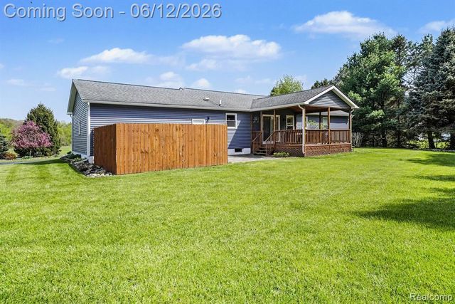 10186 Converse Road, Fowlerville, MI 48836