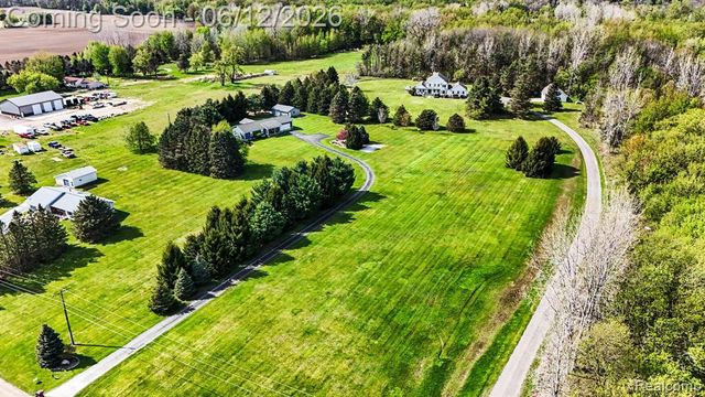 10186 Converse Road, Fowlerville, MI 48836