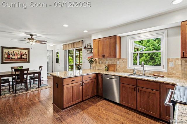 10186 Converse Road, Fowlerville, MI 48836