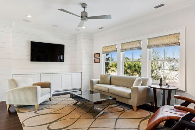 199 Ithecaw Creek Street, Charleston, SC 29492