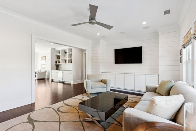 199 Ithecaw Creek Street, Charleston, SC 29492