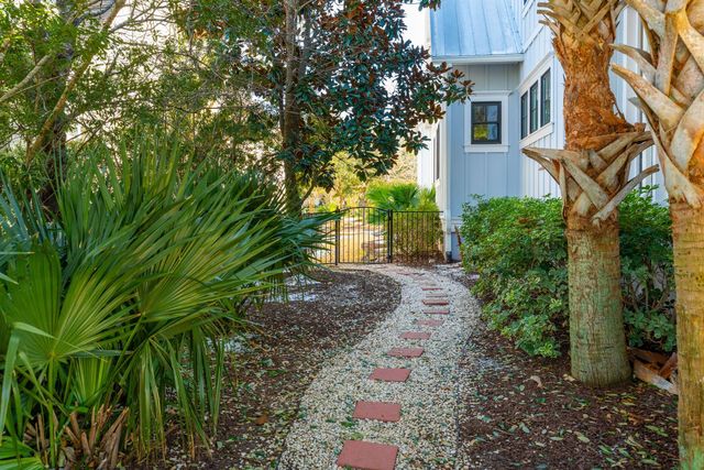 199 Ithecaw Creek Street, Charleston, SC 29492