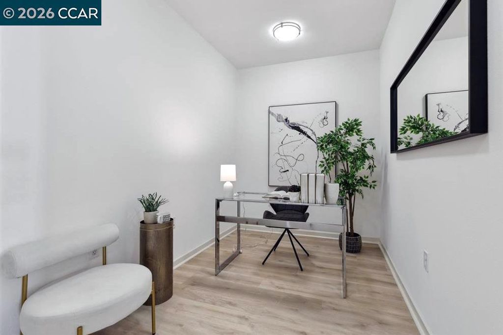 Image 17 of property listing at 1655 1655 N California Blvd 101, Walnut Creek, CA 94596