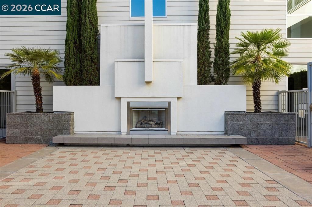 Image 29 of property listing at 1655 1655 N California Blvd 101, Walnut Creek, CA 94596