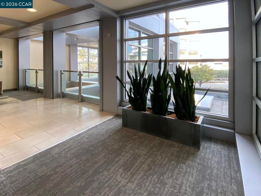 Image 39 of property listing at 1655 1655 N California Blvd 101, Walnut Creek, CA 94596