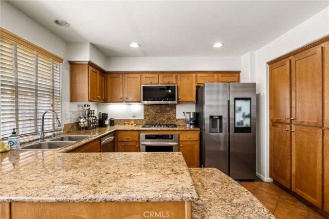 24014 Bridgeport Lane 42, Valencia, CA 91355