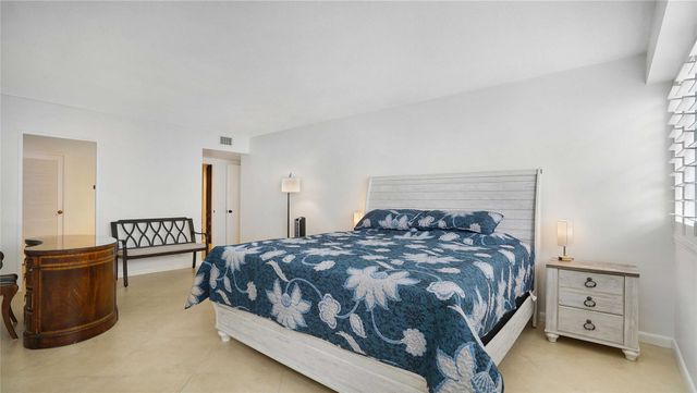 3430 Galt Ocean Drive 802, Fort Lauderdale, FL 33308