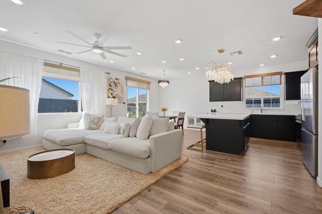 6033 Orange Tip Way, Roseville, CA 95747