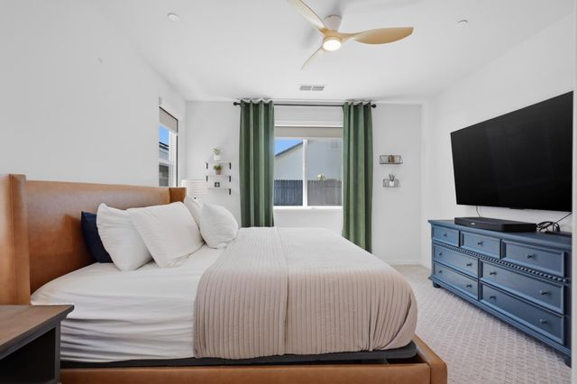 6033 Orange Tip Way, Roseville, CA 95747