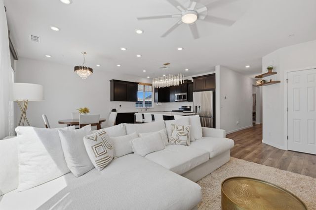 6033 Orange Tip Way, Roseville, CA 95747